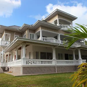 Grann Kaz Seychelles