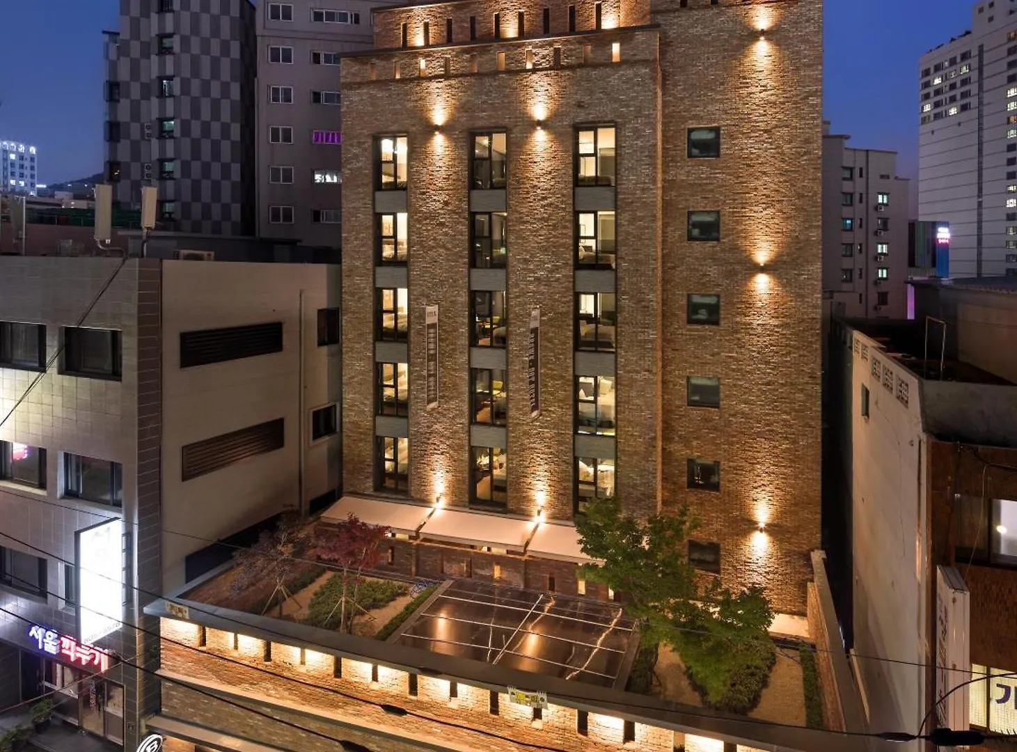 Brown Dot Hotel Seomyeon Busan