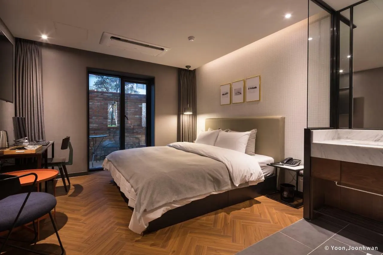 Brown Dot Hotel Seomyeon Busan