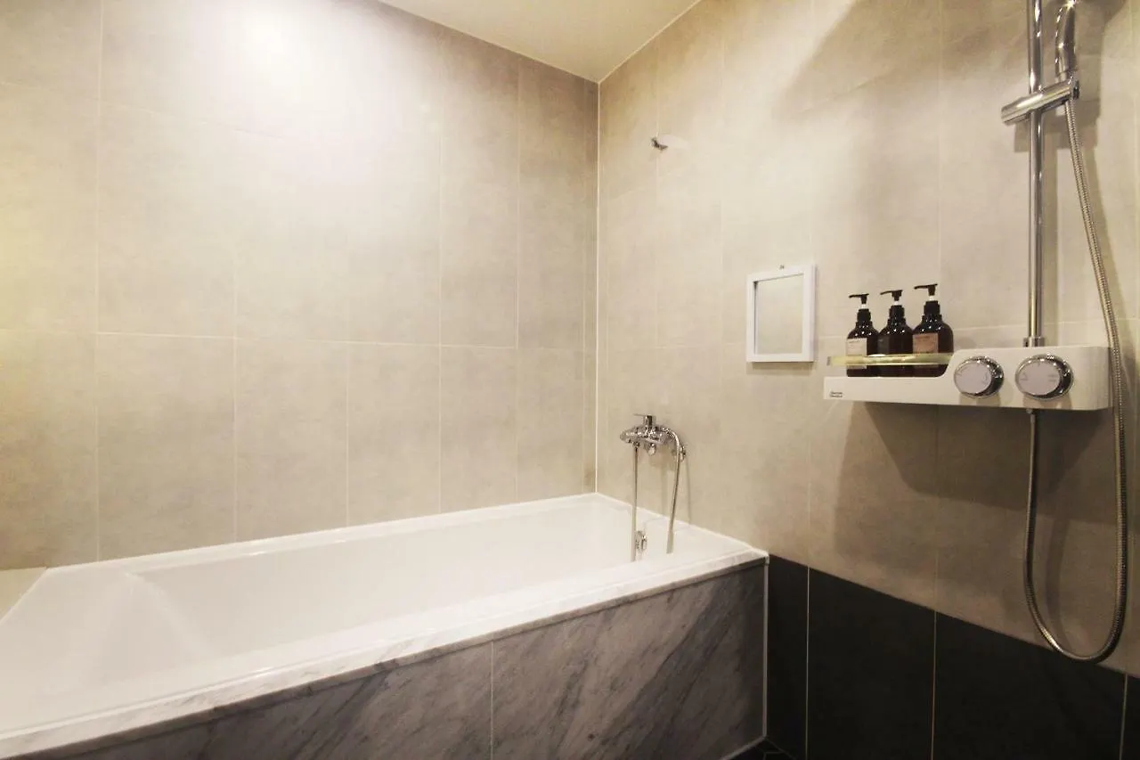 Brown Dot Hotel Seomyeon Busan 2*,