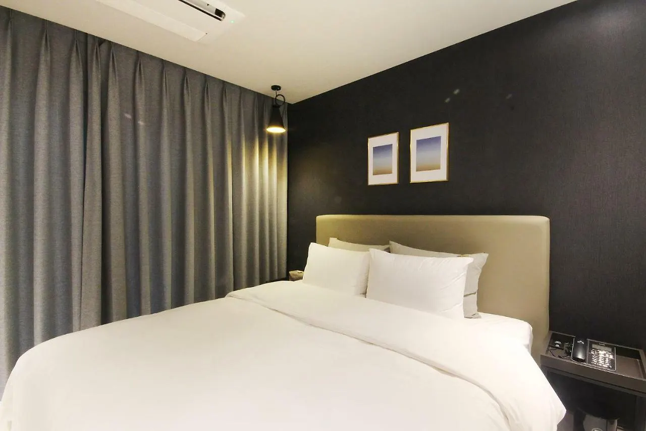 Brown Dot Hotel Seomyeon Busan