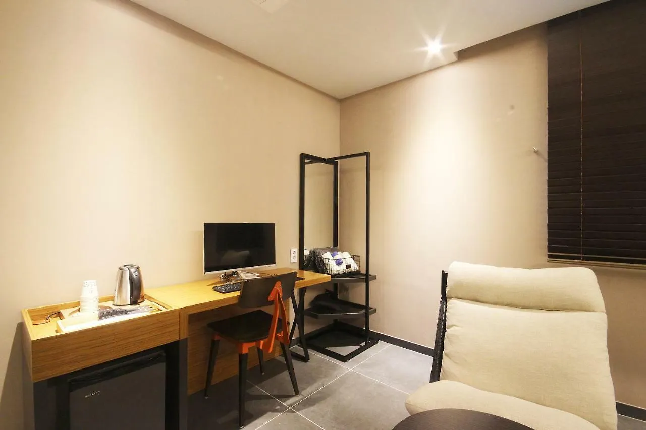 Brown Dot Hotel Seomyeon Busan 2*,  Corée du Sud