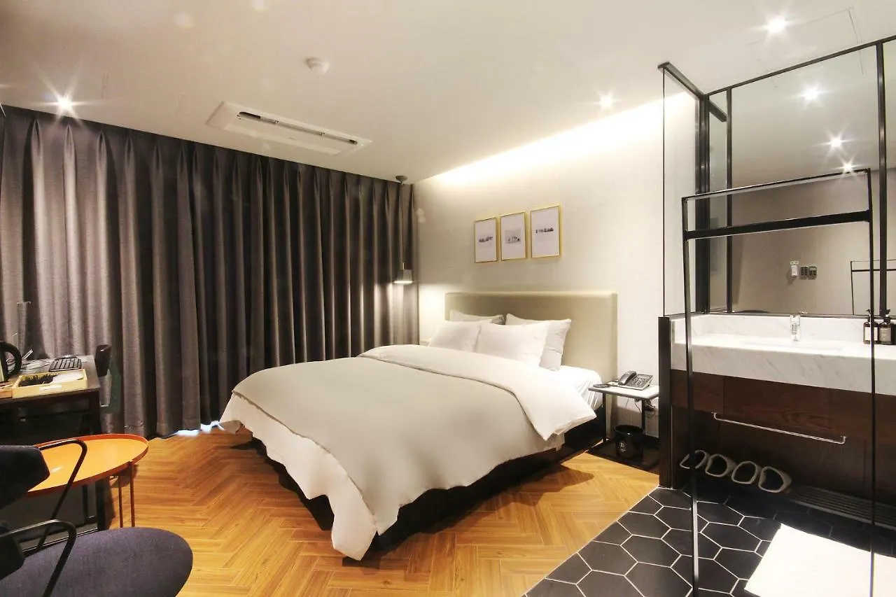 Brown Dot Hotel Seomyeon Busan