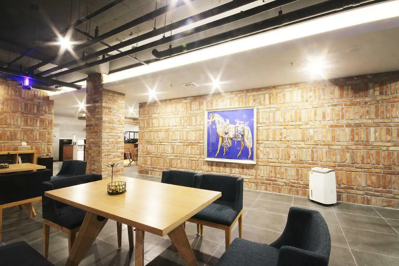 Brown Dot Hotel Seomyeon Busan