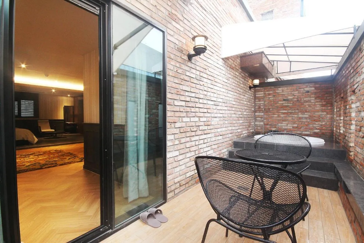 Brown Dot Hotel Seomyeon Busan 2*,  Corée du Sud
