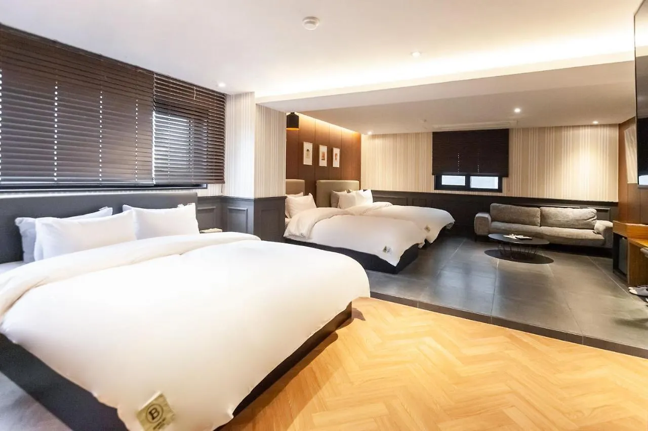 Brown Dot Hotel Seomyeon Busan