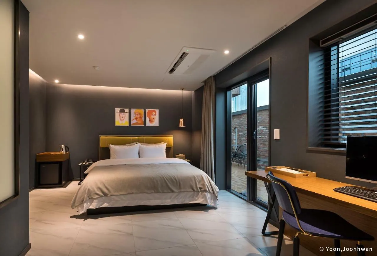 Brown Dot Hotel Seomyeon Busan