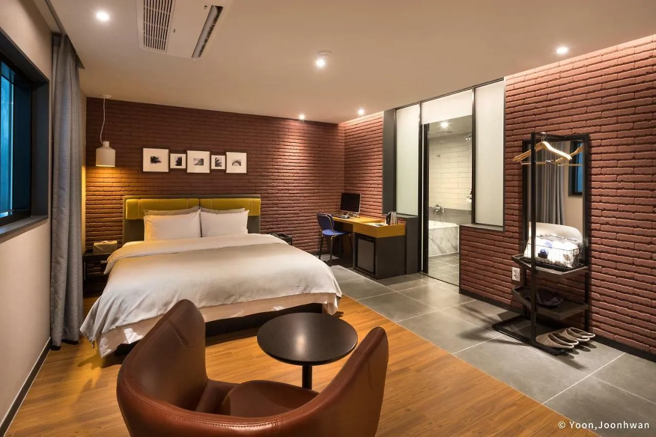 Brown Dot Hotel Seomyeon Busan