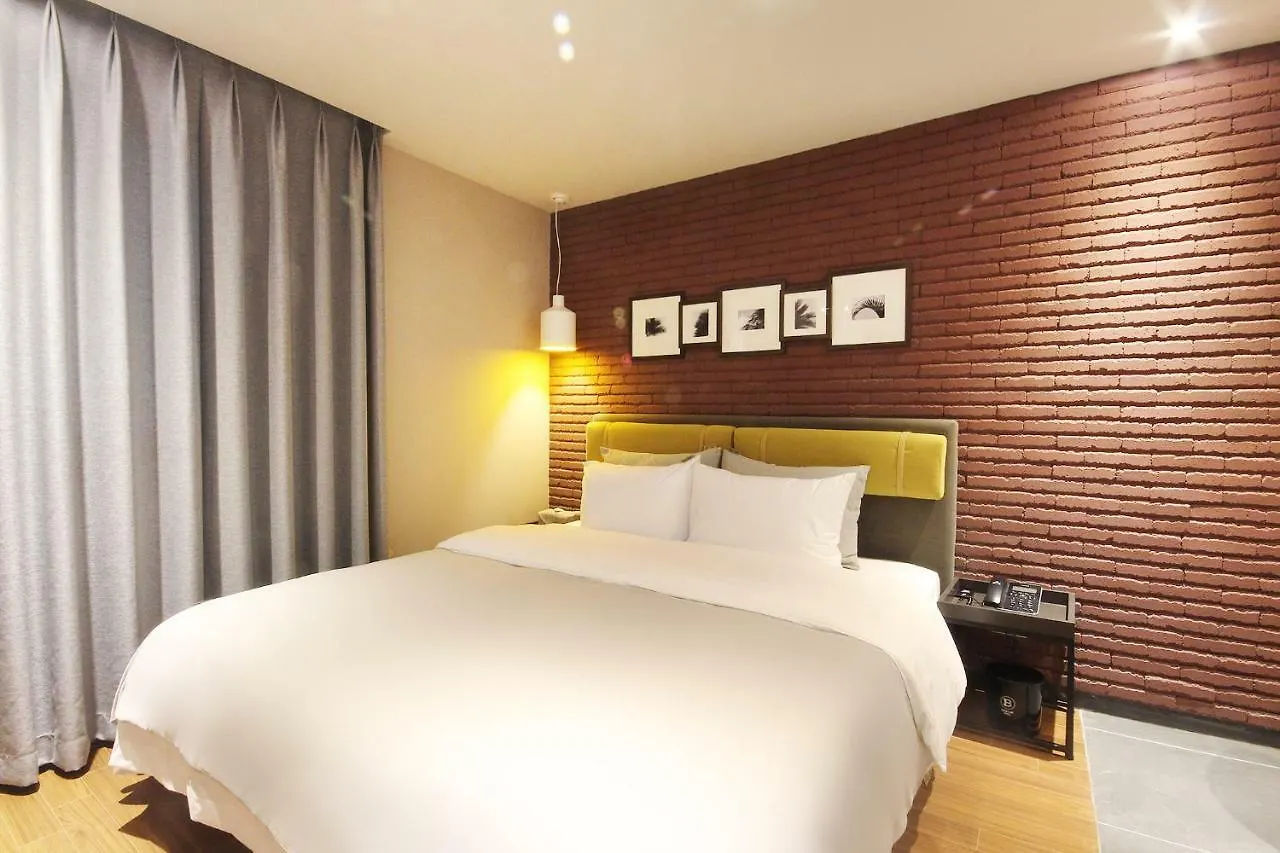 Brown Dot Hotel Seomyeon Busan